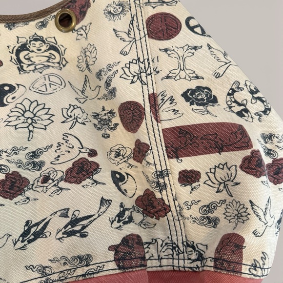 Lucky Brand Oversized Bucket Tote Bag - Picture 9 of 15